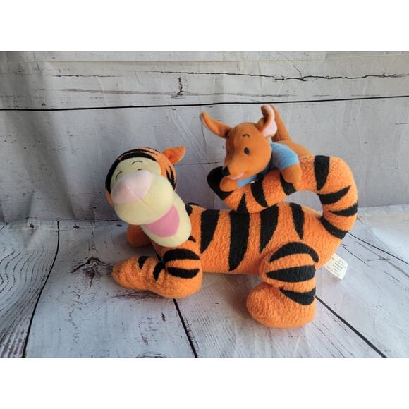 Tigger Roo Plush Stuff Animal Singing Musical Bouncing We Will Go Working - Picture 1 of 7
